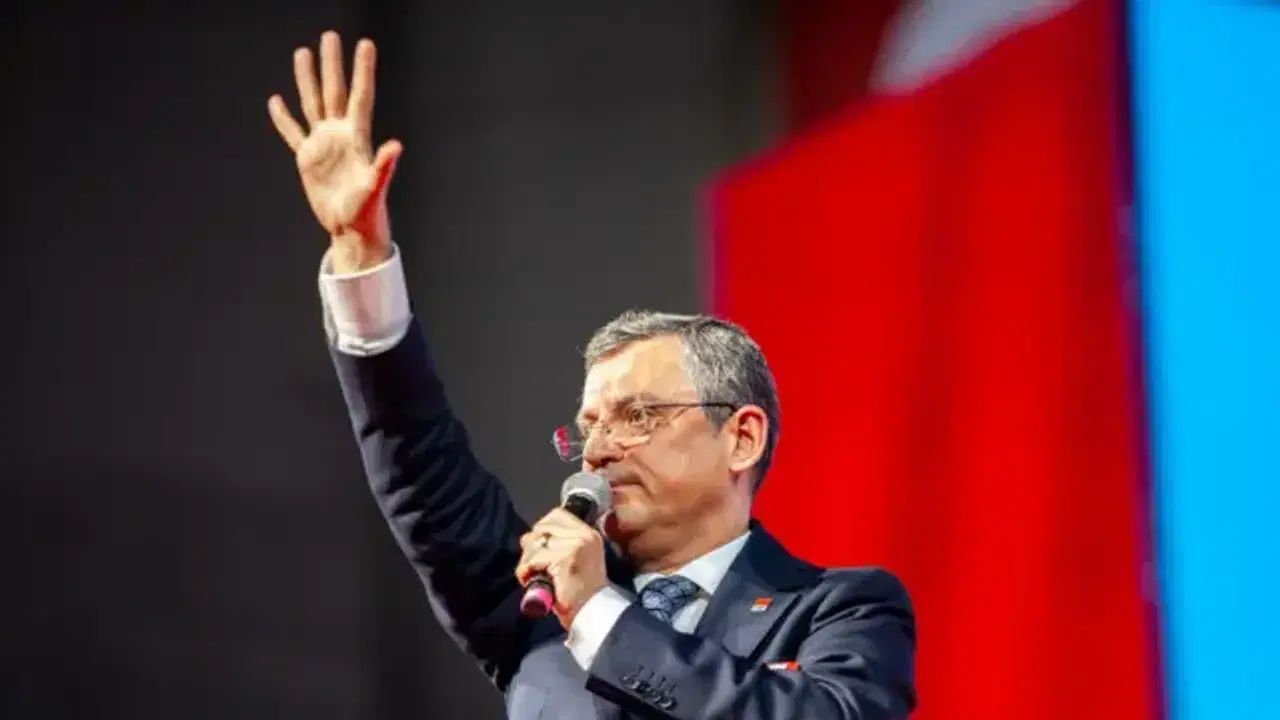 Özgür Özel son kez CHP kürsüsünden milletvekillerine seslendi