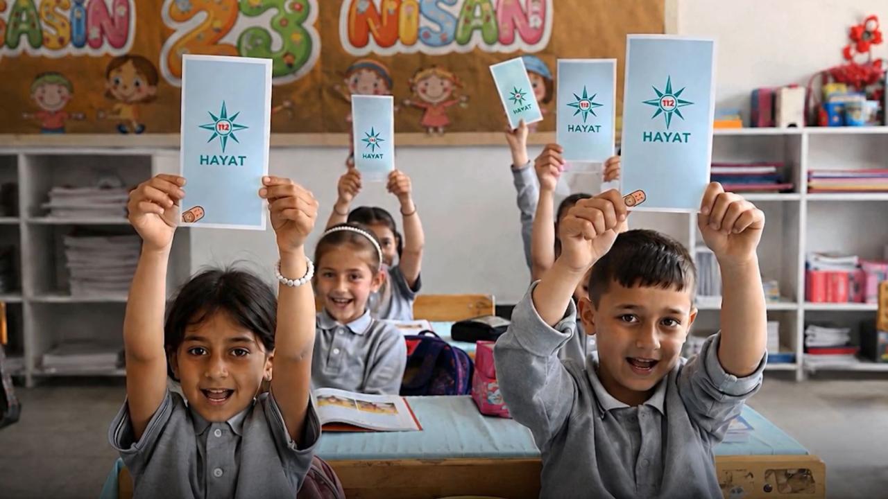 İçişleri Bakanı HAYAT 112 uygulaması için kamu spotu paylaştı