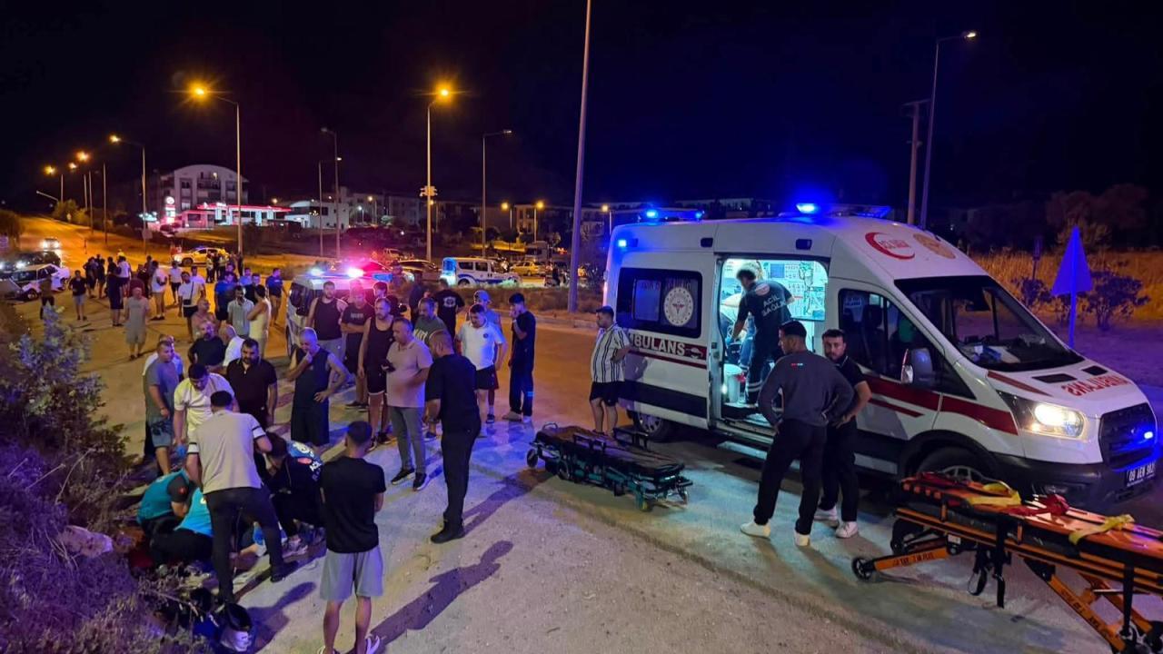 Aydın'da zincirleme kaza: 1 ölü, 1 yaralı