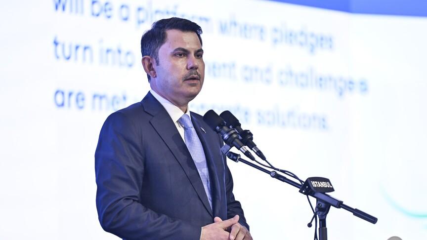 Bakan Kurum: Yaşanabilir dünyayı gelecek nesillere bırakmalıyız