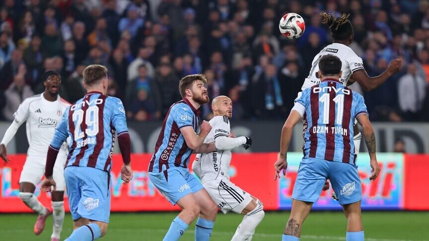 Trabzonspor-Beşiktaş derbisi 19 Ekim'de Papara Park'ta