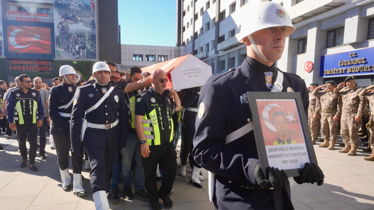 Şehit Polis Mehmet Ali Topatan Son Yolculuğuna Uğurlandı