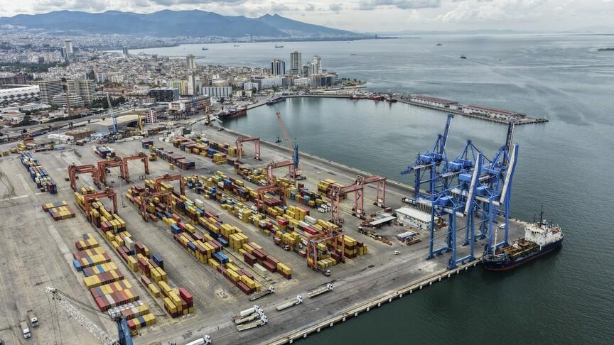 İzmir Limanı 1,5 milyar dolarlık yatırımla modernize edilecek