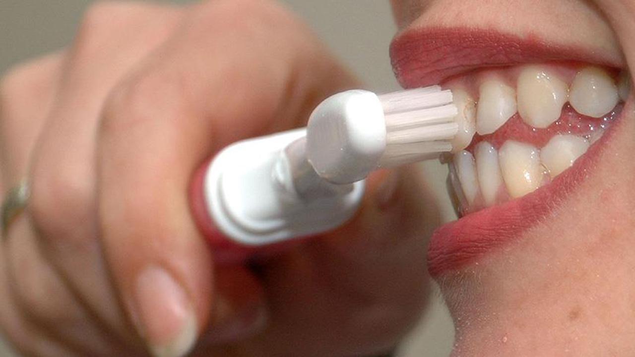 Diş eti kanaması tip 2 diyabet riskinin erken belirtisi olabilir