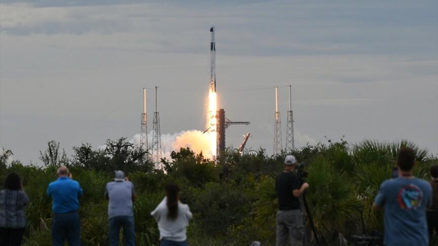 NASA ve SpaceX, Crew-13 mürettebatını ISS'ye fırlattı