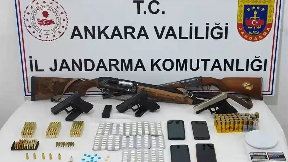 Ankara'da 14 ilçede eş zamanlı uyuşturucu operasyonu: 31 gözaltı