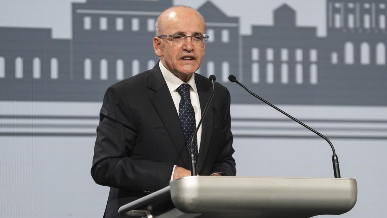 Şimşek: Düşük borçluluk ekonomik şoklara karşı kalkan