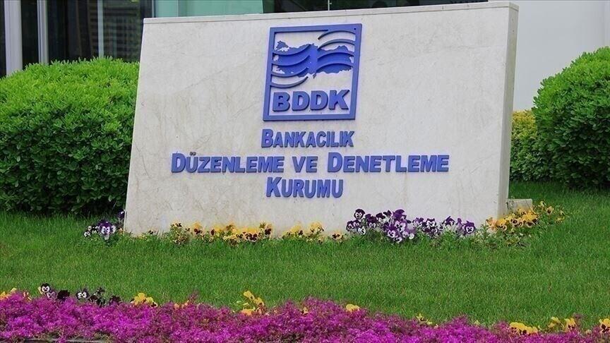 BDDK'dan cep telefonu kredisi ve kredi kartı düzenlemesi