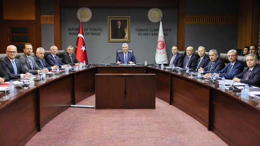 Bolat: Otomotiv sektörünü AB yasası kapsamına alacağız