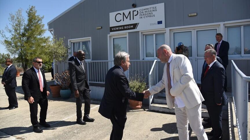 Guterres, Kıbrıs'ta Kayıp Şahıslar Laboratuvarını Ziyaret Etti