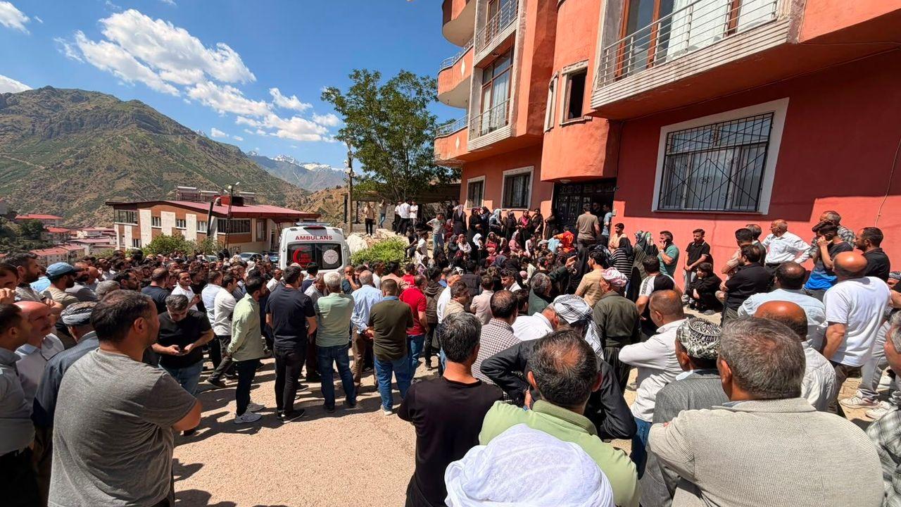 Silahla kayınpederinin evini bastı: 4 ölü