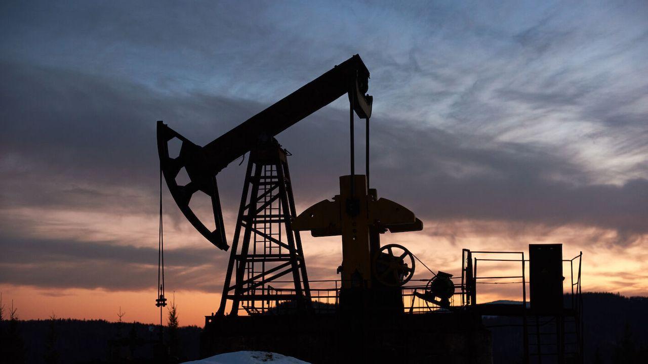 OPEC+ üyesi 7 ülke, haziranda petrol üretimini artıracak