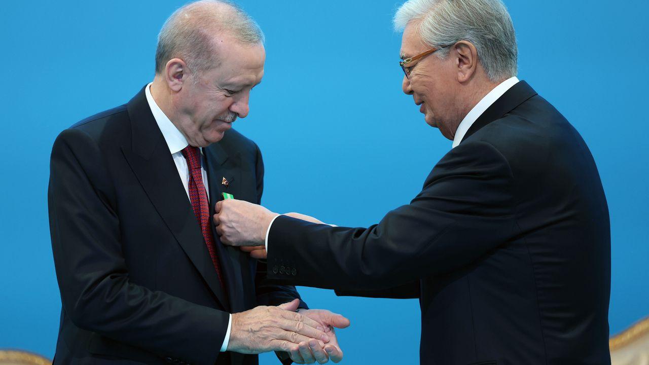 Cumhurbaşkanı Erdoğan'a Kazakistan'da 'Ahmet Yesevi Özel Devlet Nişanı'