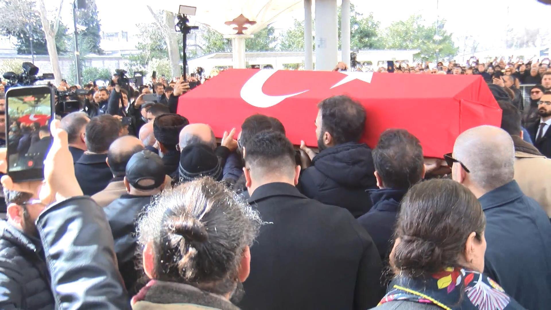 Prof. Dr. İlber Ortaylı son yolculuğuna uğurlandı
