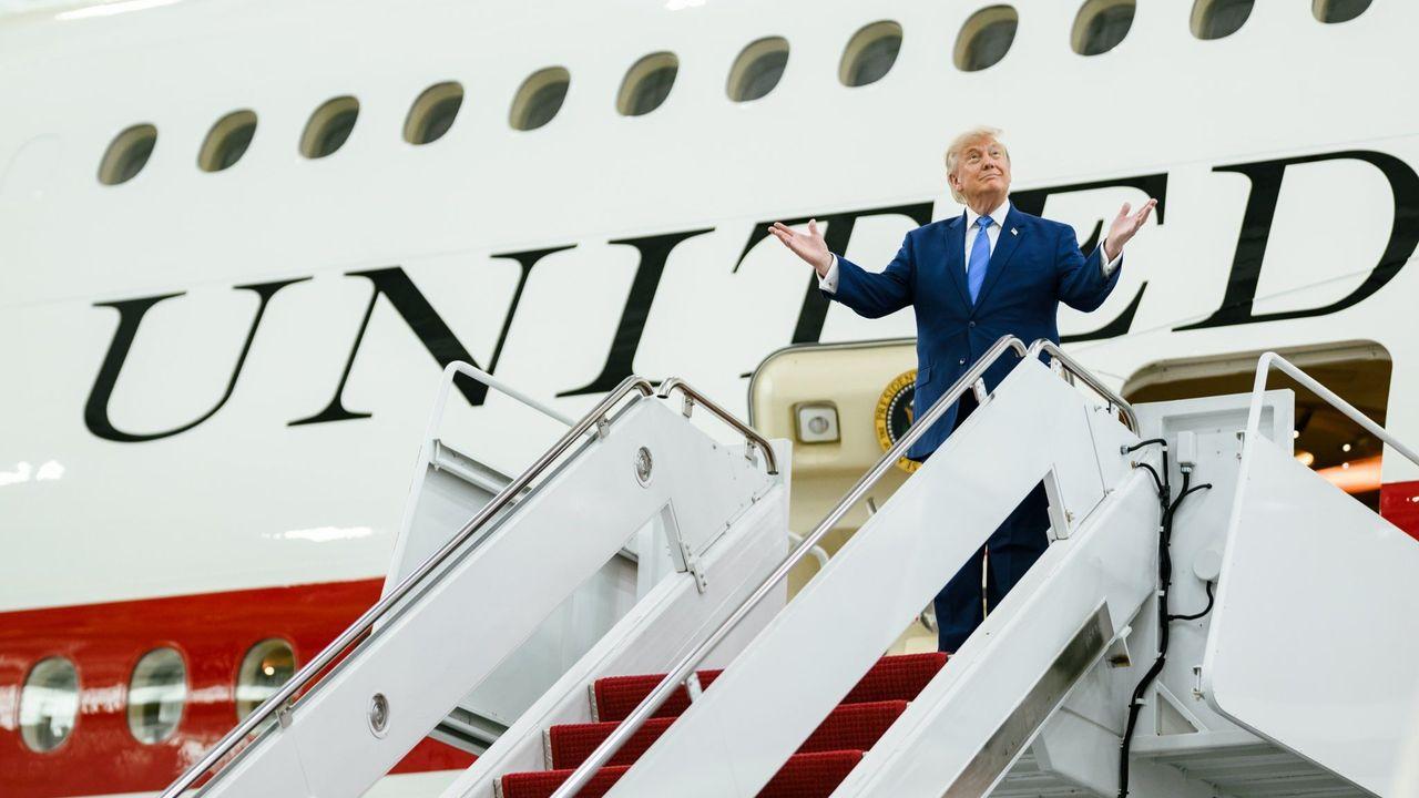 Trump, yeni başkanlık uçağını tanıttı: Türkiye'ye gideceği açıkladı
