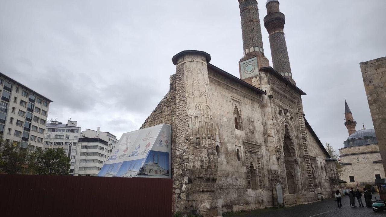Sivas'taki Çifte Minareli Medrese'de kapsamlı restorasyon başlıyor