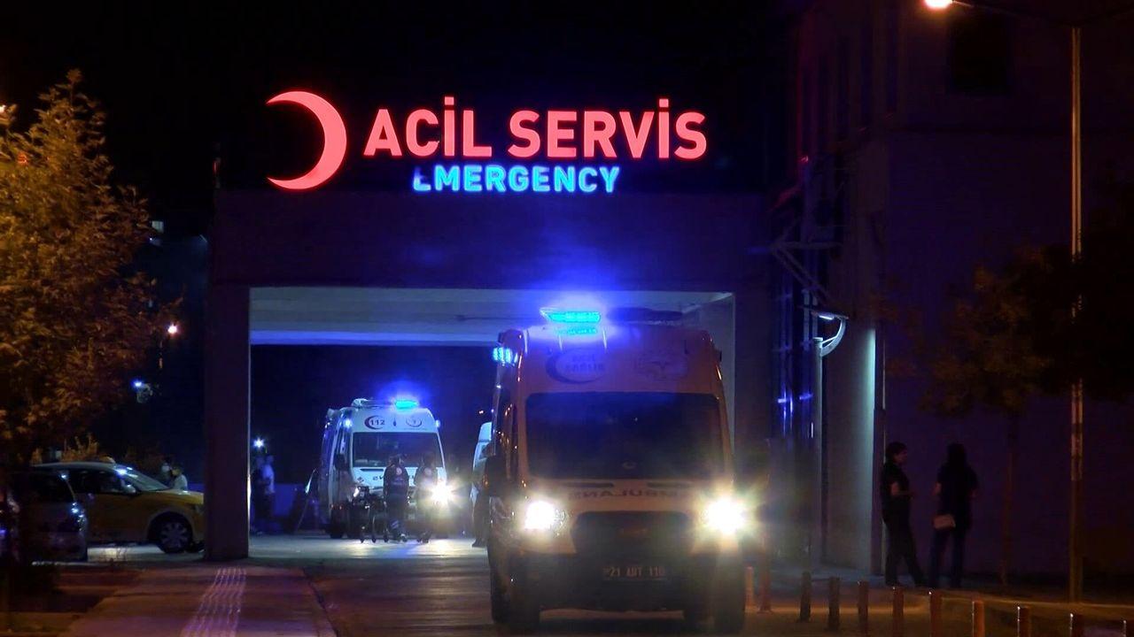 Diyarbakır’da kutlamalarda başına yorgun mermi isabet eden kişi ağır yaralandı
