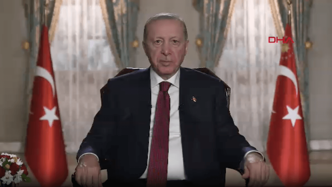 Cumhurbaşkanı Erdoğan: Duam ve beklentim, bu bayramın kalplerin yumuşamasına vesile olmasıdır