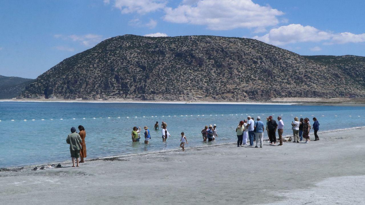 'Salda Gölü'nde 600 binin üzerine turisti almayacağız'