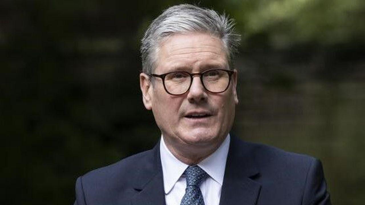 İngiltere Başbakanı Keir Starmer istifa etti