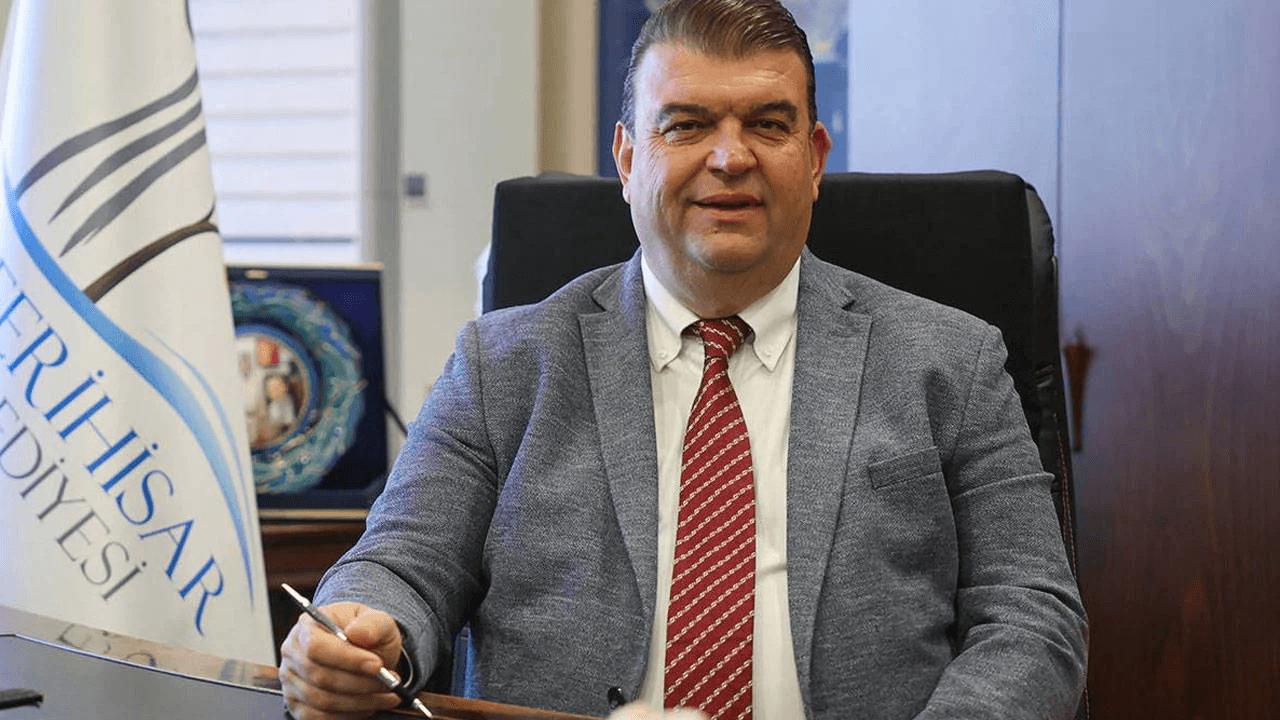 Seferihisar Belediye Başkanı tutuklandı