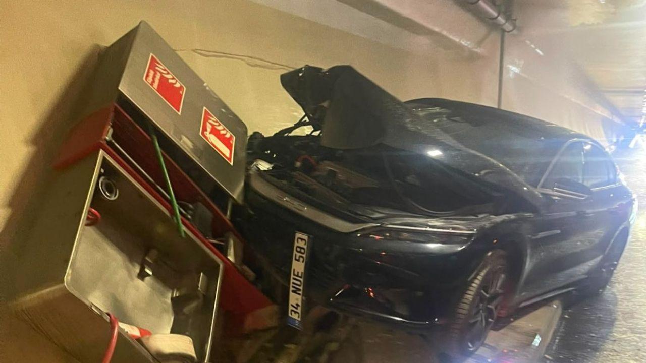 Avrasya Tüneli'nde kaza; tünel trafiğe kapatıldı