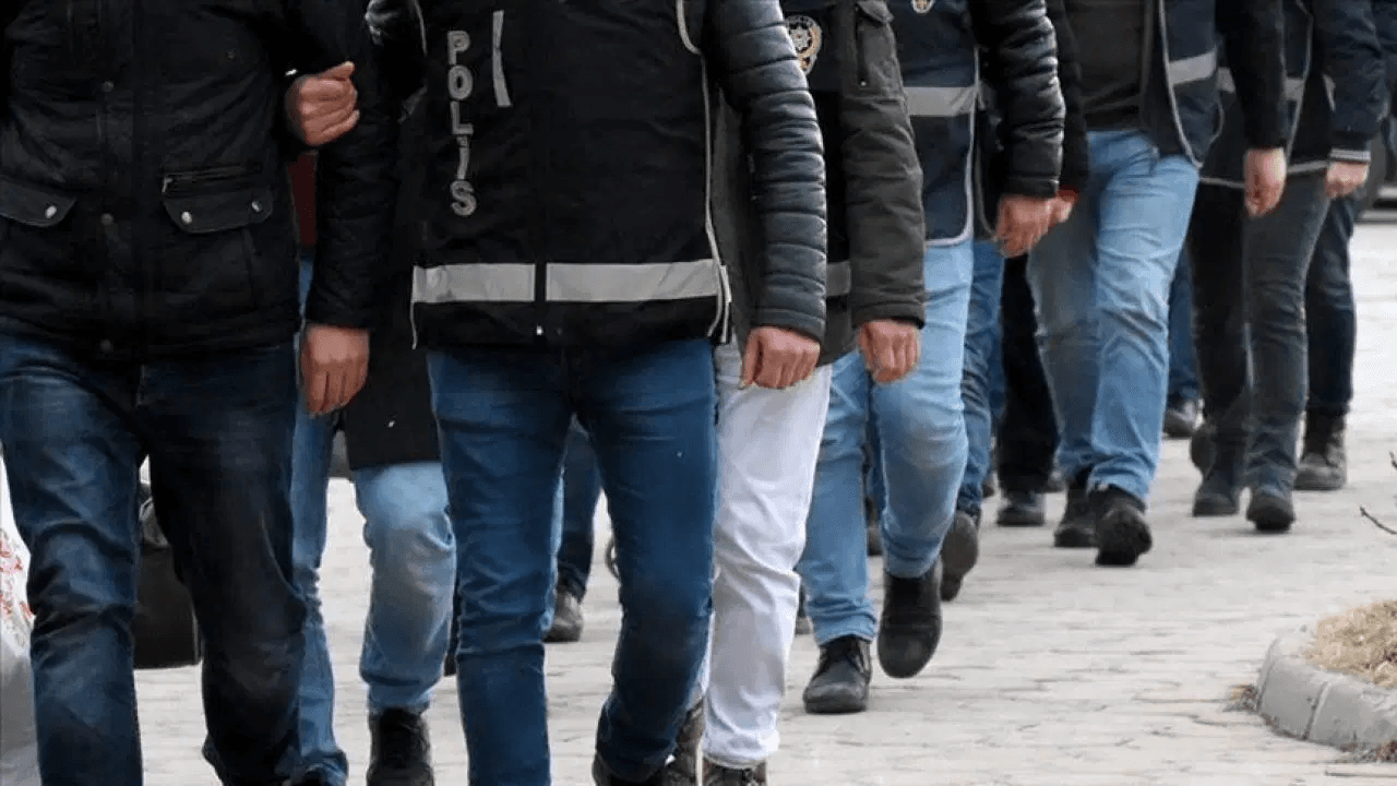 İstanbul merkezli 2 ilde 'reçete' operasyonu: 25 gözaltı