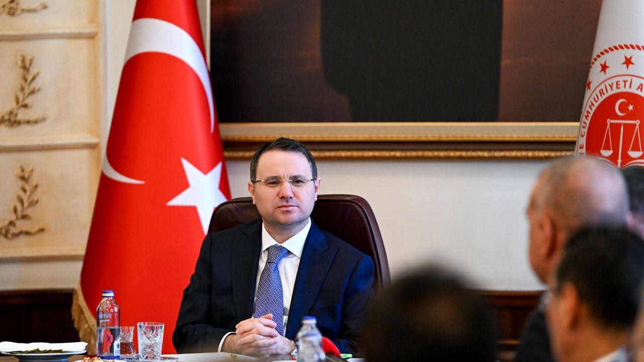 Bakan Gürlek: Faili meçhuller ve daha önce takipsizlik verilen tüm dosyalar tek tek inceleniyor
