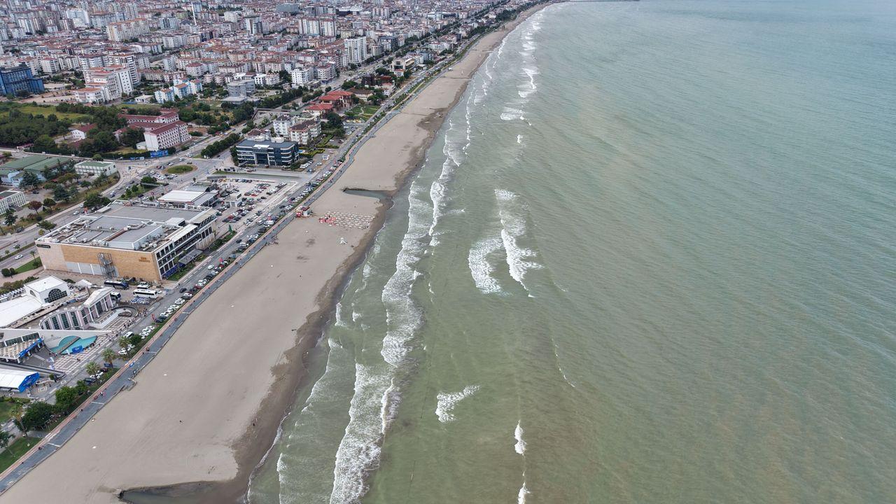 Samsun'da 'denize girmeyin' uyarısı