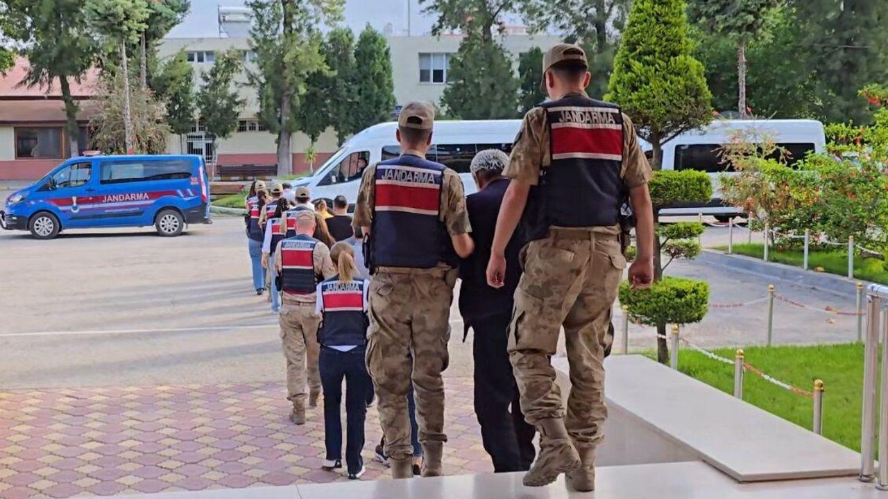 Usulsüz sağlık raporu düzenleyerek kamuyu 200 milyon TL zarara uğratmışlar; 4 tutuklama