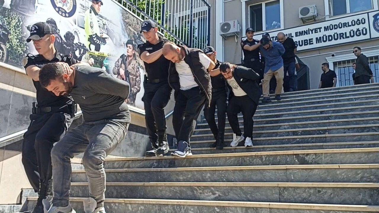 'Şapkalılar' suç örgütüne operasyon: 4'ü avukat 24 şüpheli adliyeye sevk edildi