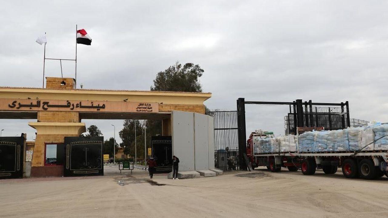 İsrail, Gazze'ye açtığı sınır kapılarını tamamen kapattı