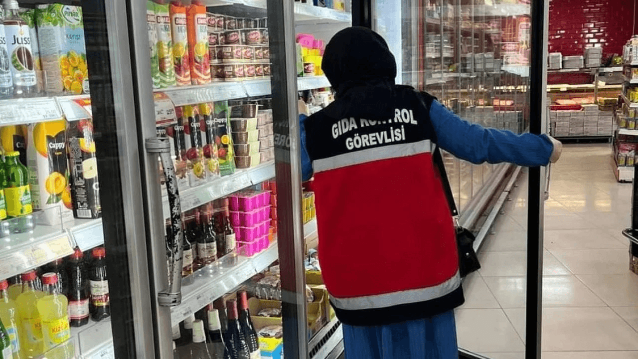 Bakan Yumaklı: Yılda ortalama 1,3 milyon gıda denetimi gerçekleştiriyoruz