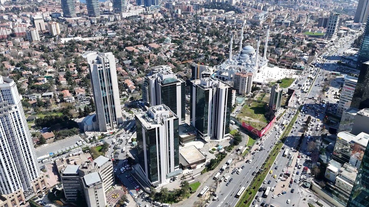 İsrail Konsolosluğu'nun da bulunduğu binanın önündeki çatışma; gözaltı sayısı 11'e yükseldi