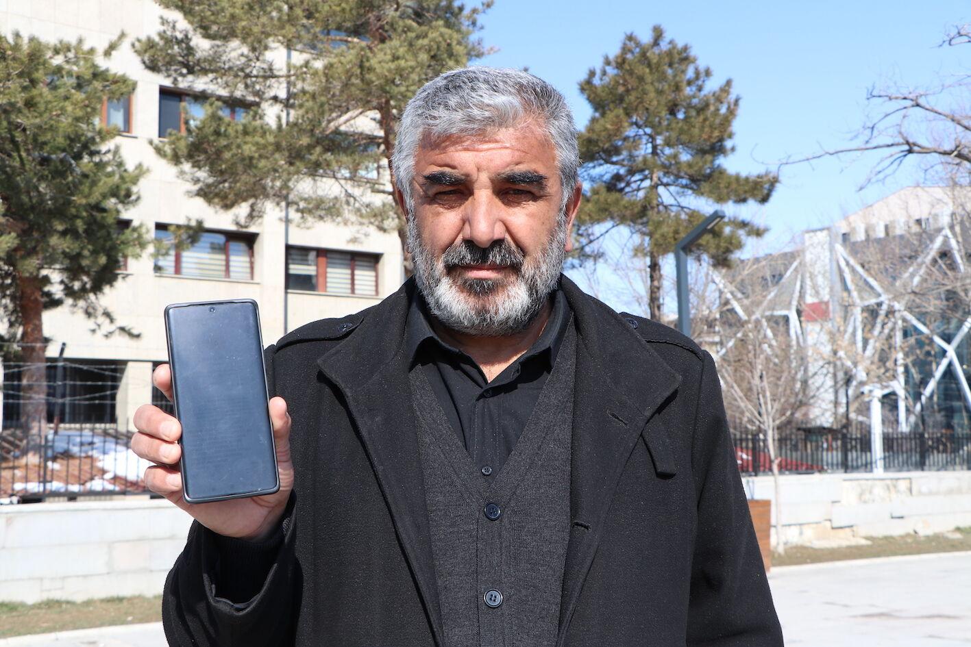 Rojin Kabaiş’in babası: 7 aydır tehdit mesajları alıyorum