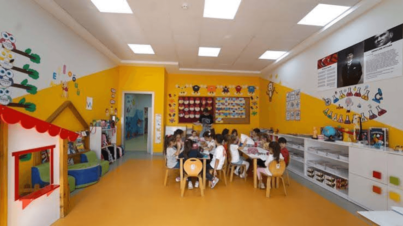 Kamu kurumlarında çocuk bakımevleri yaygınlaştırılacak