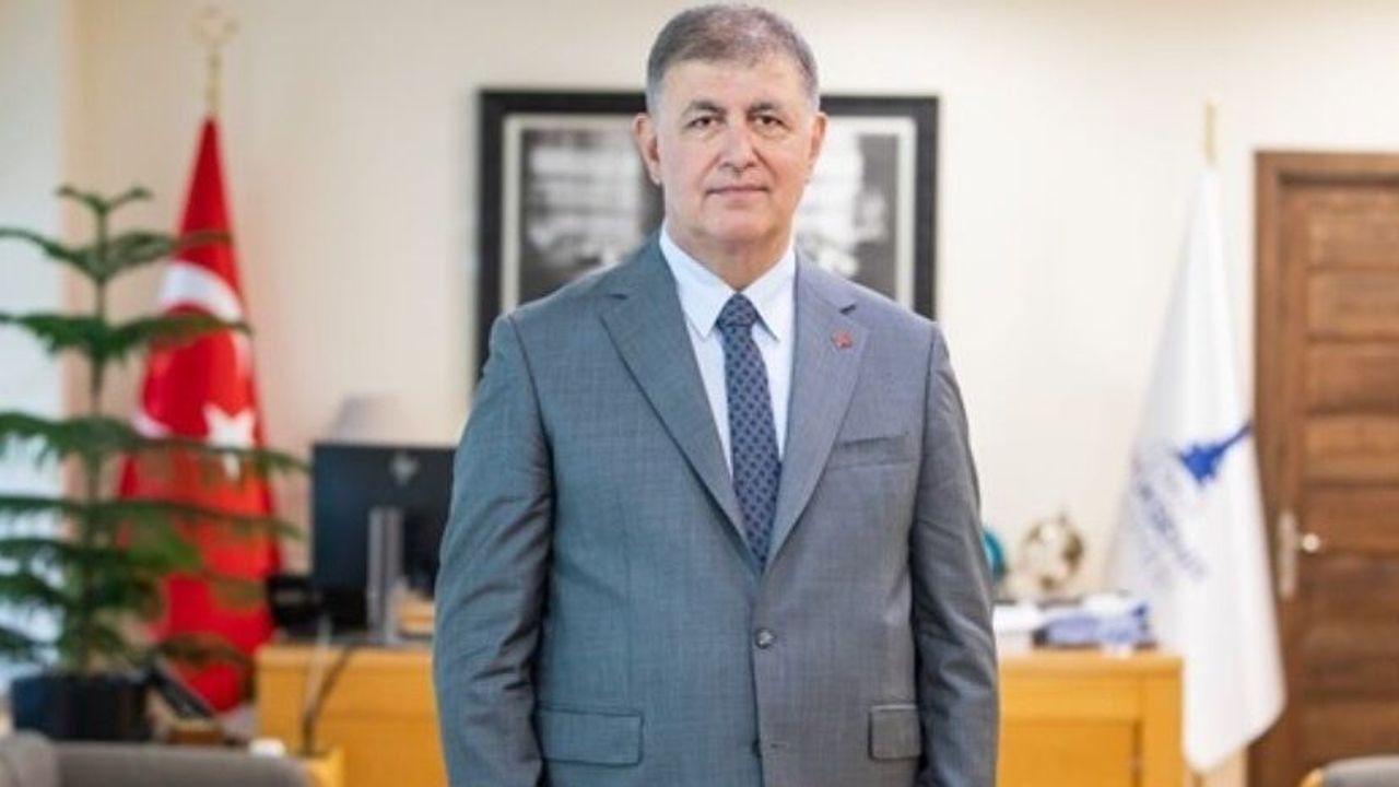 İzmir Büyükşehir Belediye Başkanı Cemil Tugay, CHP’den istifa etti