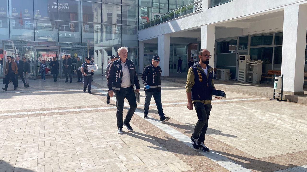 Tepebaşı Belediyesi’ne ‘yolsuzluk’ operasyonu; 60 gözaltı kararı