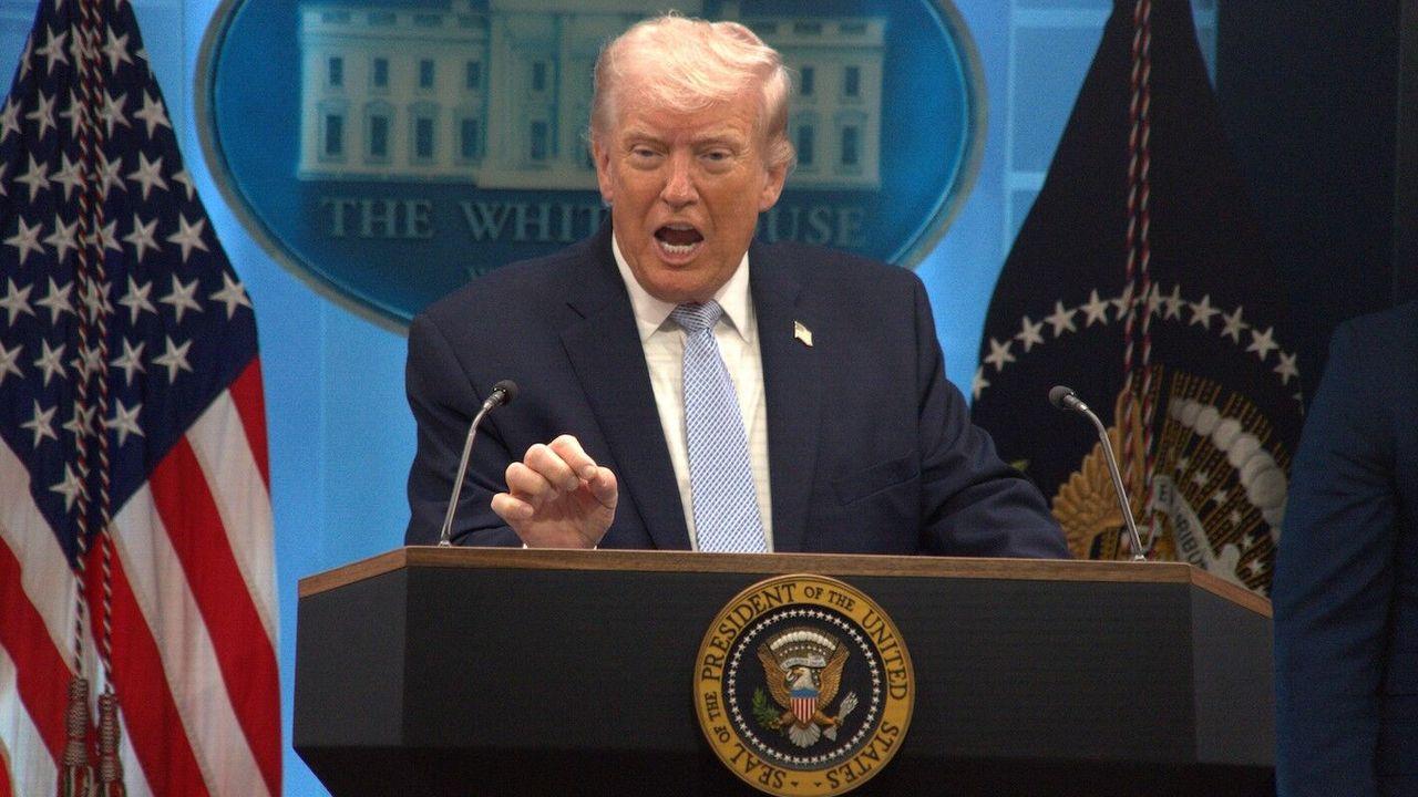 Trump: İran'la anlaşma yapamazsak yeniden bombalarız