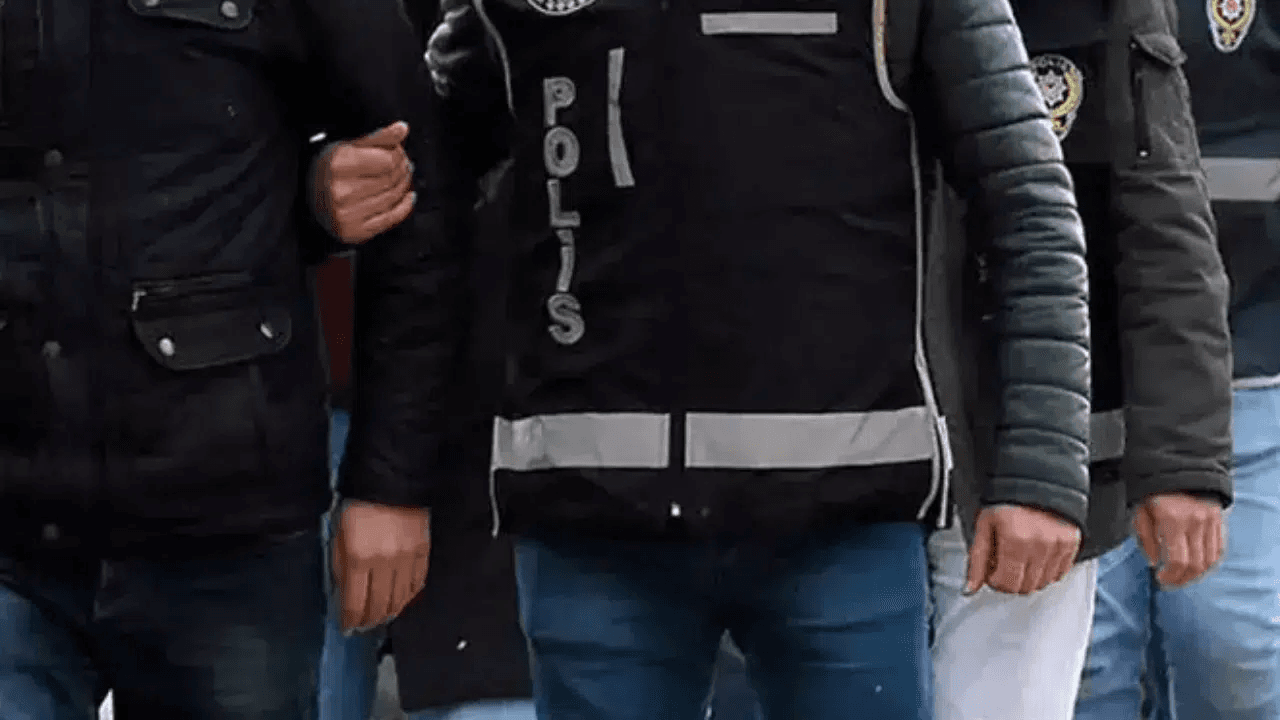 Samsun merkezli 7 ilde yasa dışı bahis operasyonu; 14 gözaltı