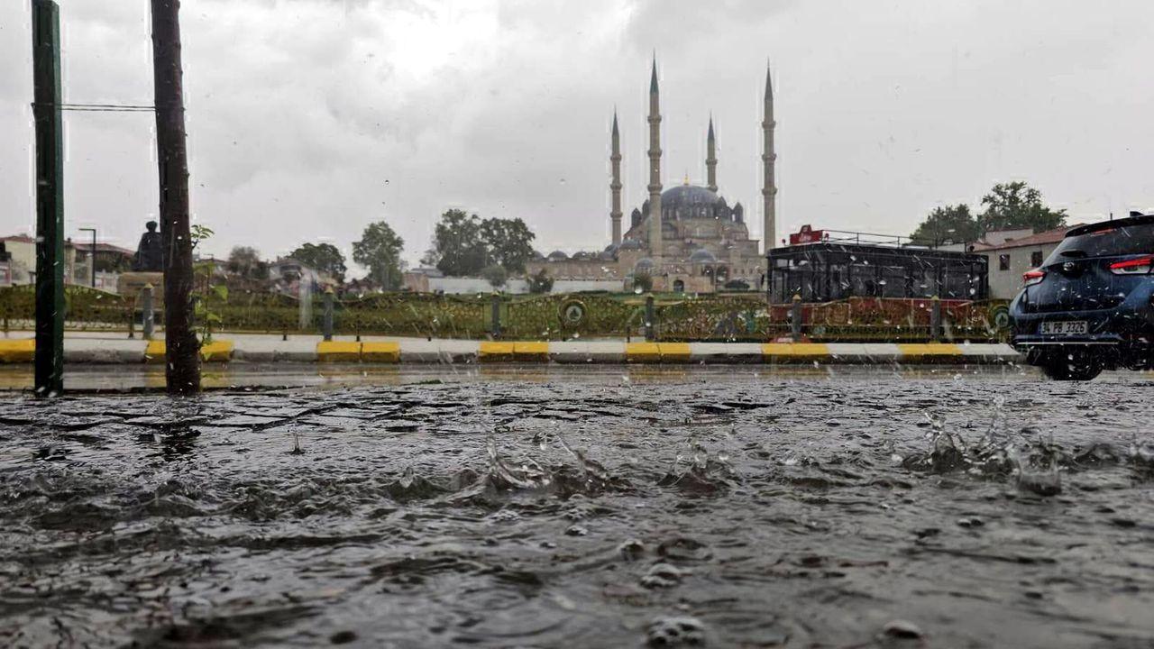 İstanbul'un Avrupa Yakası ve Trakya için 'kuvvetli yağış' uyarısı