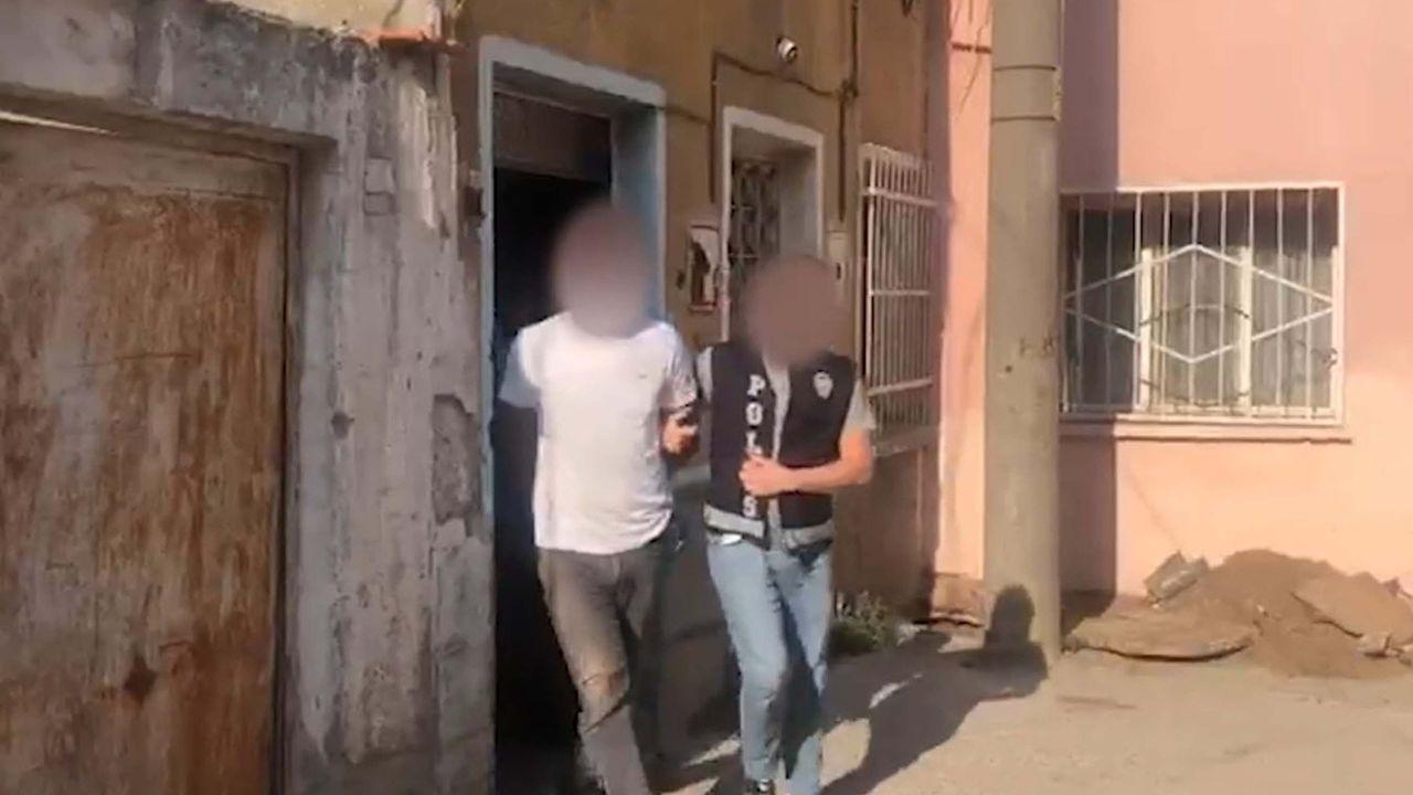 İzmir merkezli kaçakçılık operasyonu: 7 tutuklama