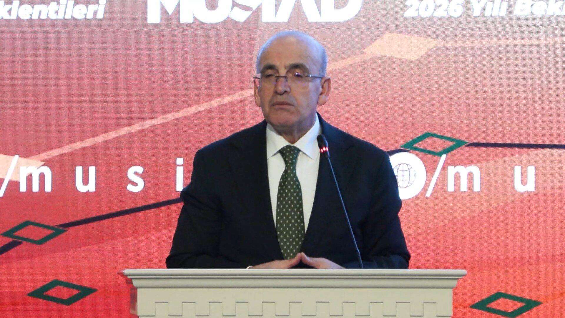 Bakan Şimşek: Hedefimiz enflasyonu 2026'da yüzde 20'nin altına indirmek