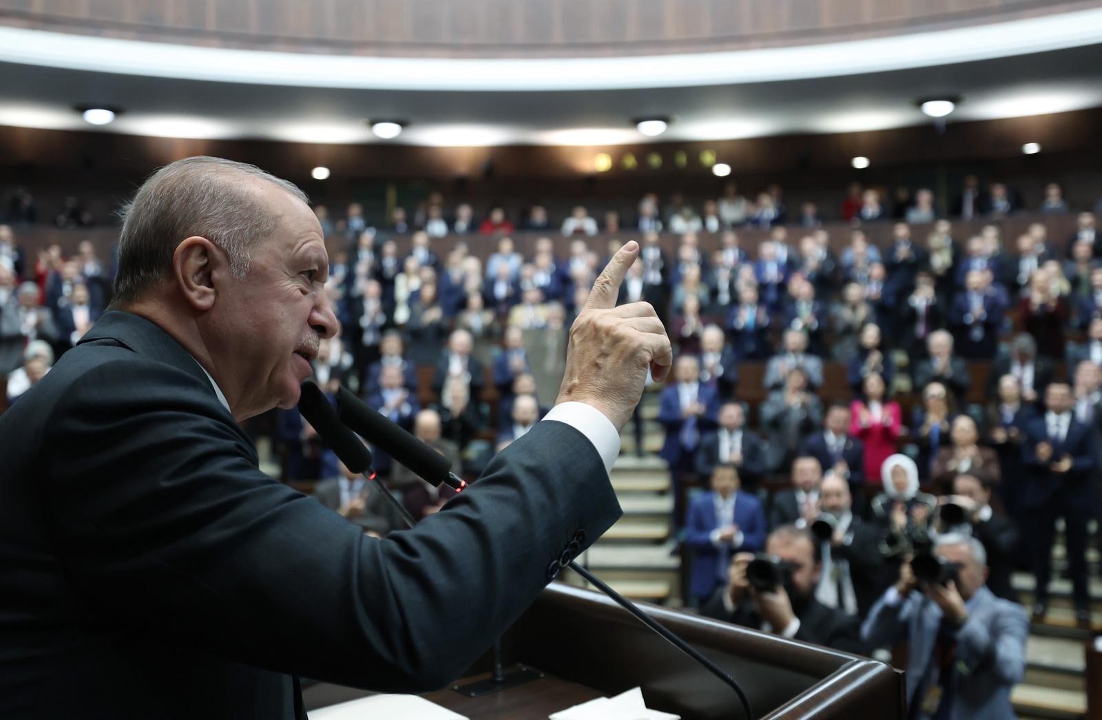 Cumhurbaşkanı Erdoğan: Türkiye'ye el uzatanın eli, dil uzatanın dili yanar