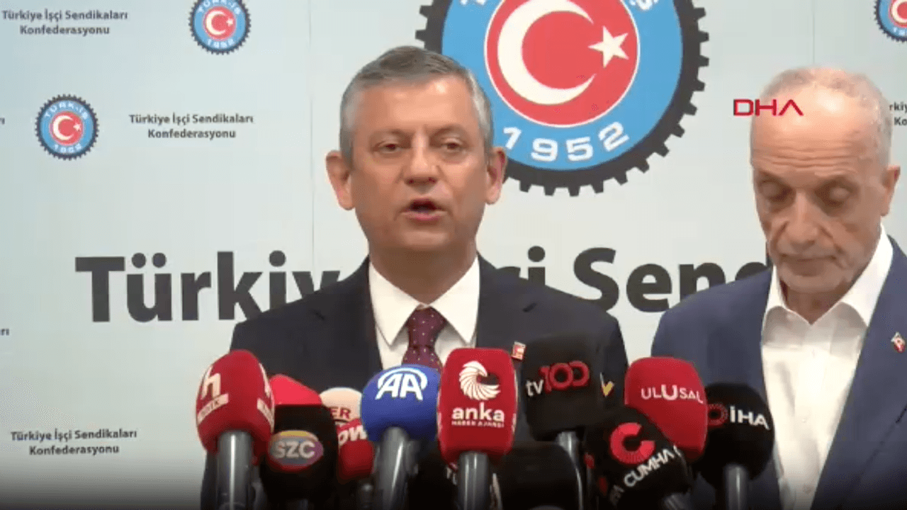 Özgür Özel, TÜRK-İŞ Genel Başkanı Atalay'ı ziyaret etti