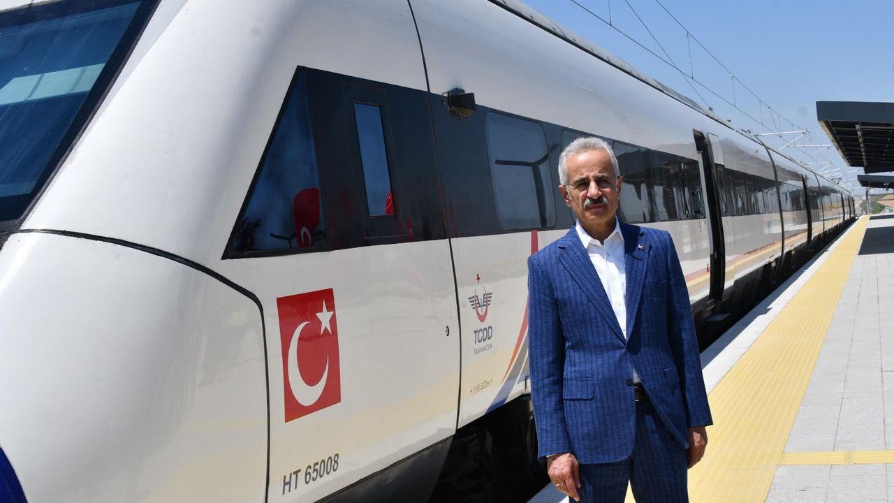 Bakan Uraloğlu: Halkalı-Kapıkule Hızlı Tren Hattı'nı bu yıl bitmeden işletmeye almayı hedefliyoruz
