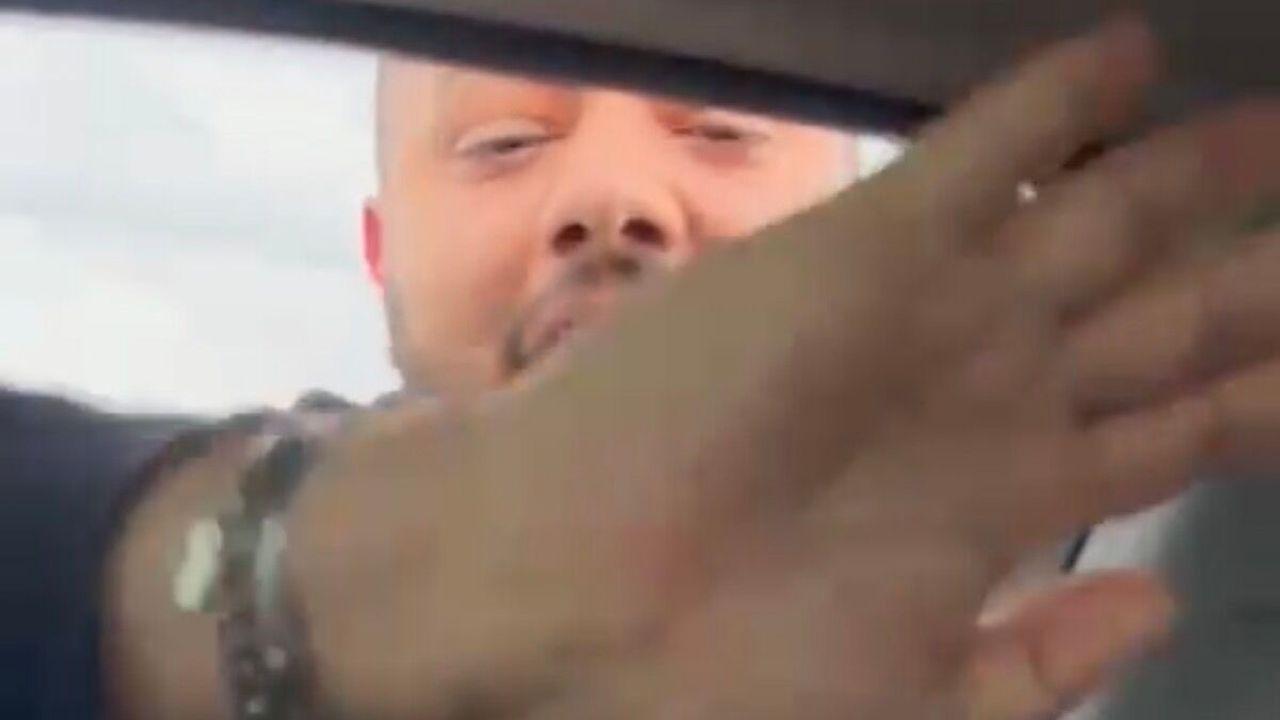 Eyüpsultan’da trafikte 'önüme kırdın' kavgası: Otoyolda araçtan inip kadın sürücüye saldırdı