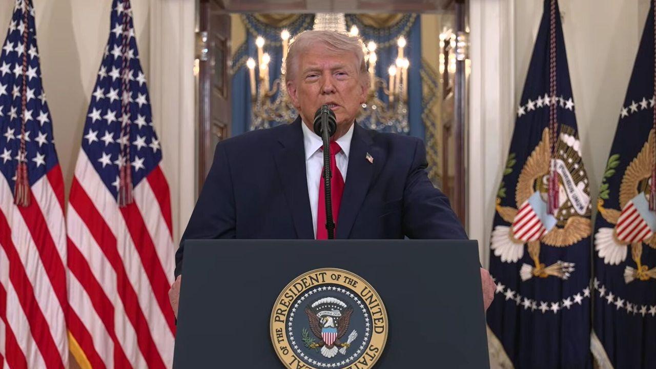 Trump: AB menşeli otomobil ve kamyonlara uygulanan tarife yüzde 25'e çıkarılacak
