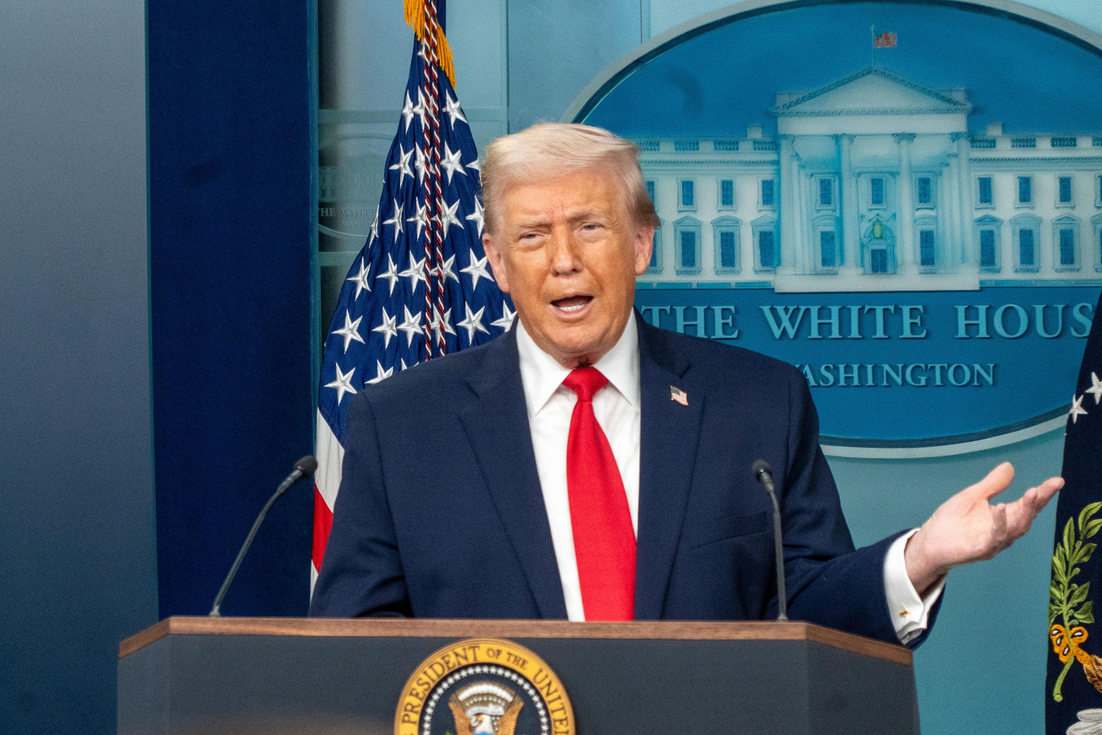 Trump: İran ile görüşebilirim