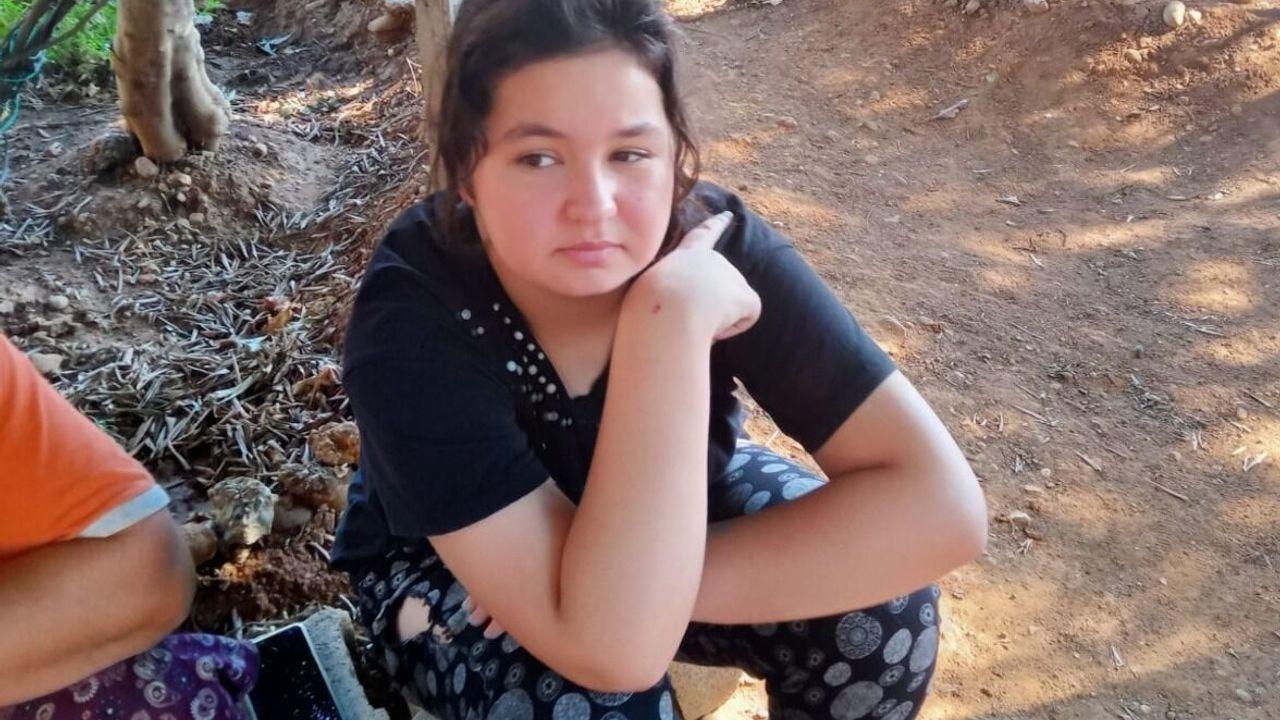 Antalya’da kayıp 14 yaşındaki Şerife aranıyor